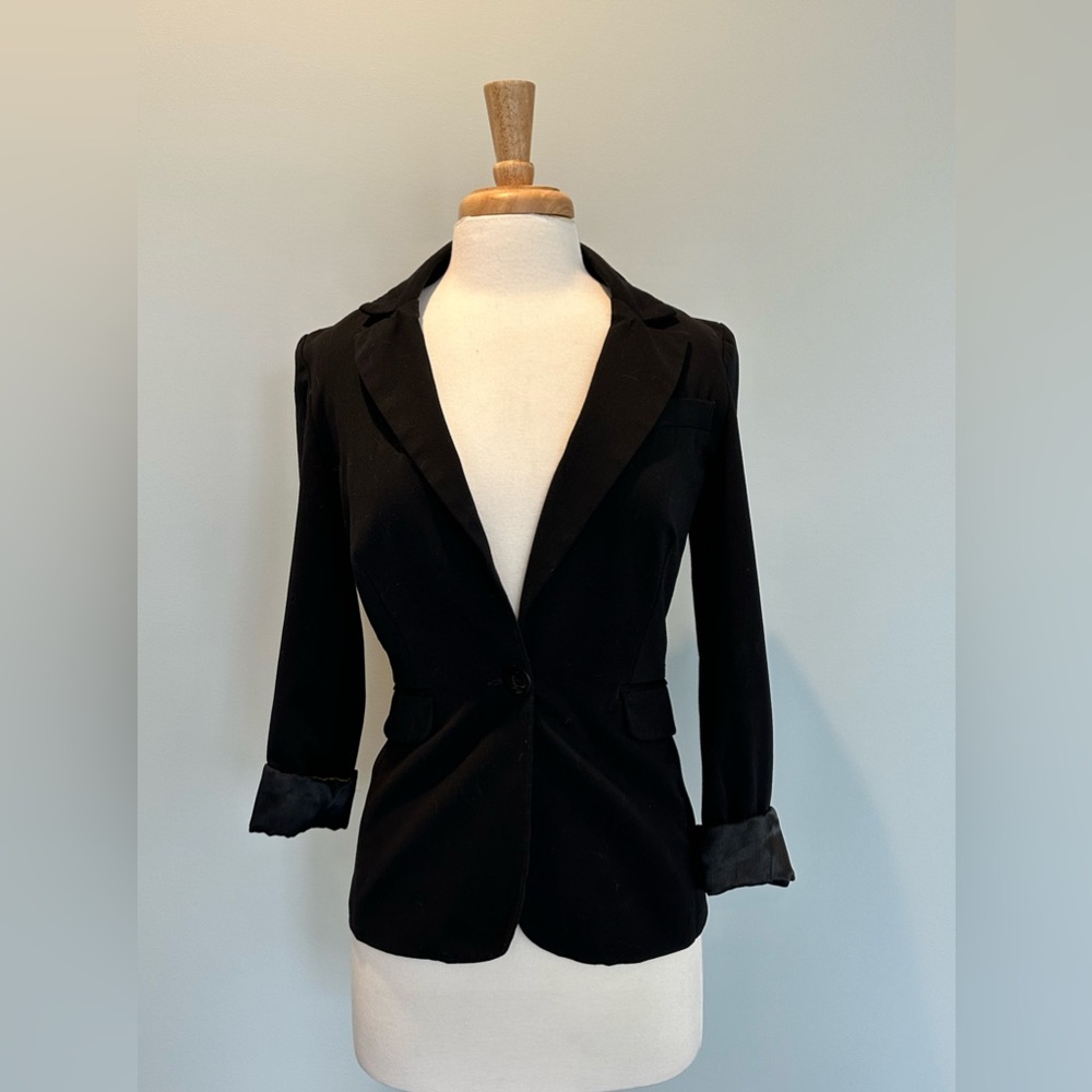 Maurice’s black one button blazer Size Small